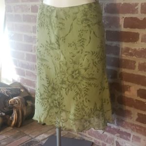 Green skirt gently worn.
